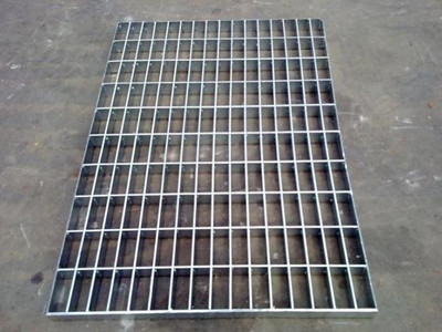 廣西熱鍍鋅鋼格板 特性、應用與選購指南